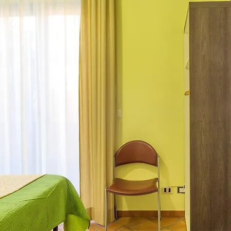 Donna Carmela - Da Rosa Bed & Breakfast Letojanni